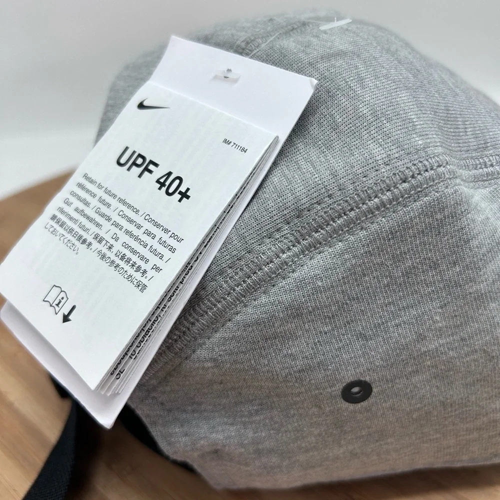 Nike Fly‎ Unstructured Tech Fleece Bill Cap Hat Grey Heather Size S/M HJ3504 063